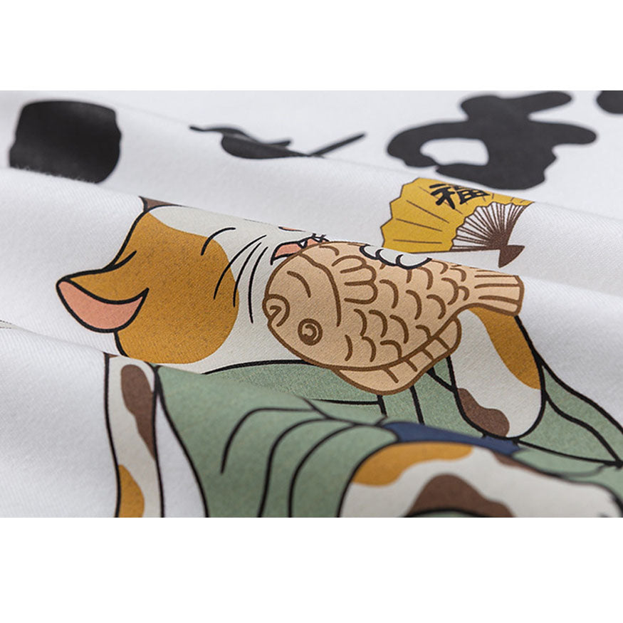 Eating Fish Cartoon Pattern Tee