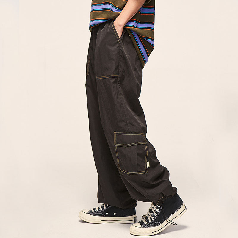 Multi Pocket Patch Solid Color Drawstring Pants